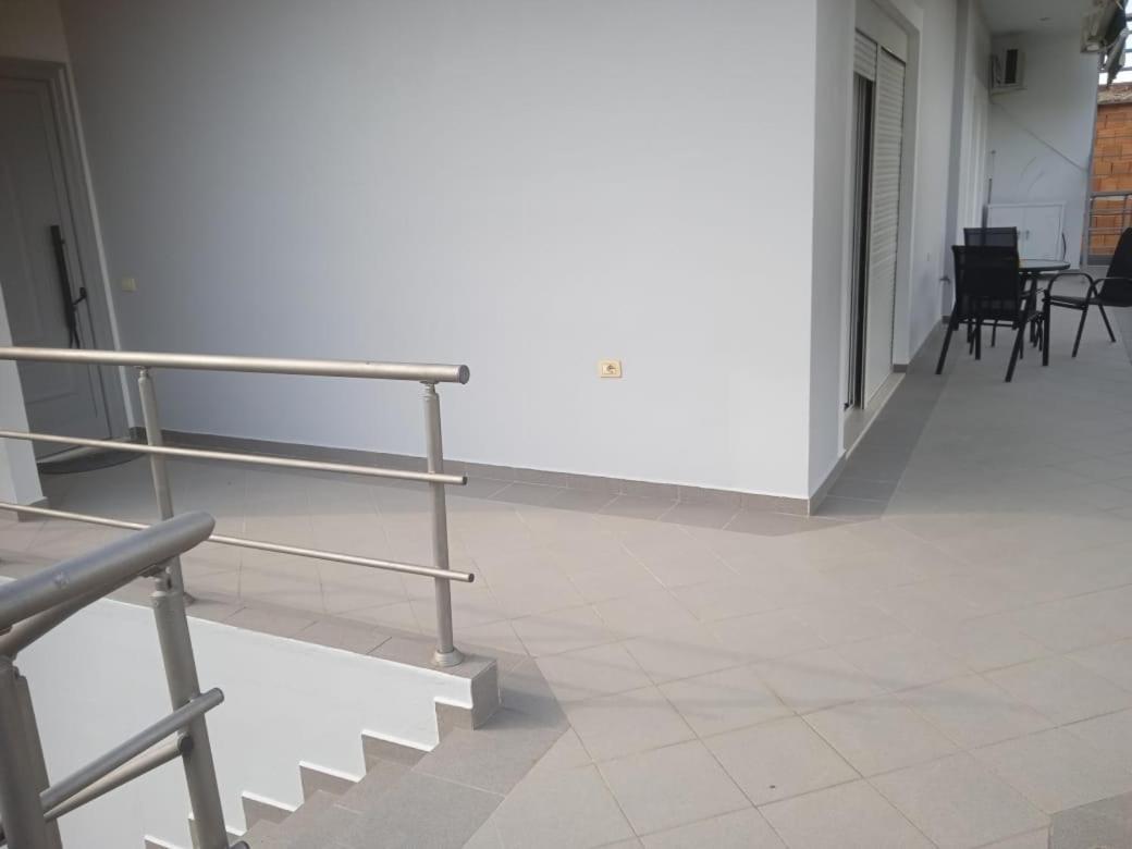 Vila N Dervishi Avlonya Dış mekan fotoğraf